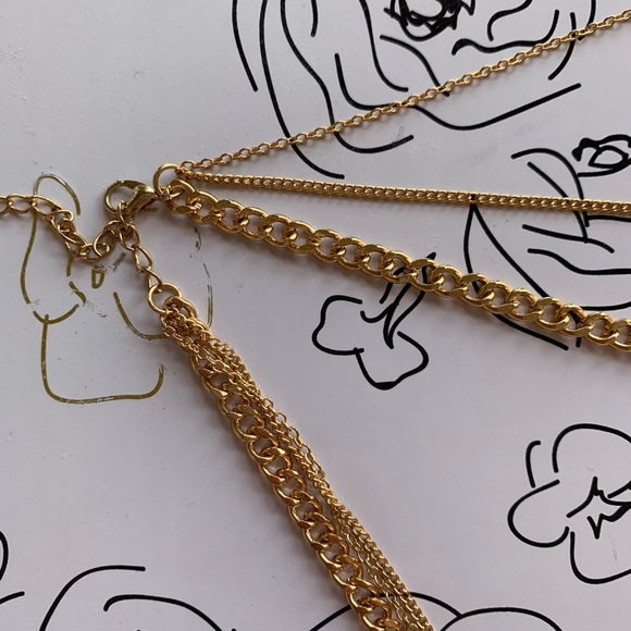 FREE with purchase! Ardene - layered necklace - Picture 5 of 8